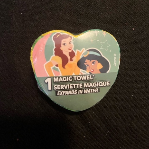 New in pack 3 washcloths - Picture 3 of 3